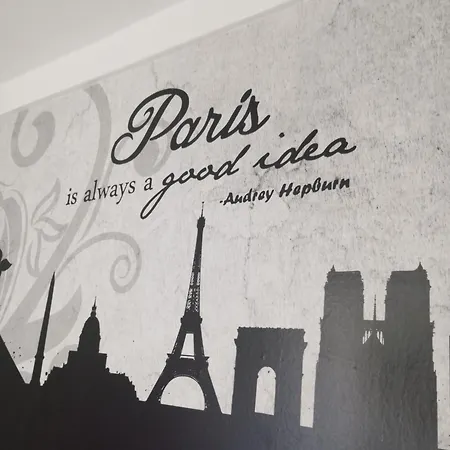Arty Porte De Versailles By River Hostel Paryż