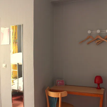 Vandrerhjem Arty Porte De Versailles By River Paris