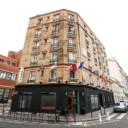 Arty Porte De Versailles By River Paryż