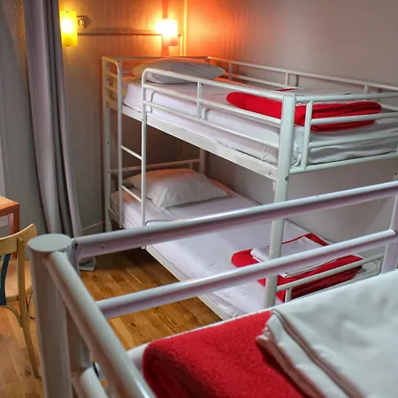 Arty Porte De Versailles By River Hostal *