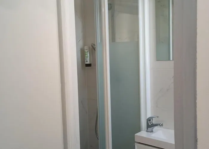 Arty Porte De Versailles By River Хостел Париж