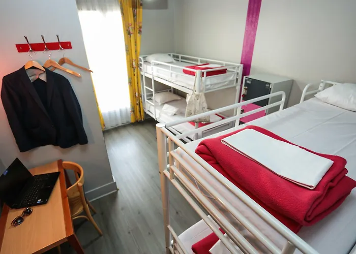 Arty Porte De Versailles By River * Париж