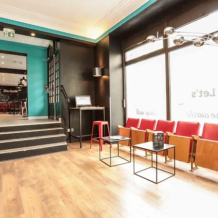 Auberge de jeunesse Arty Porte De Versailles By River *