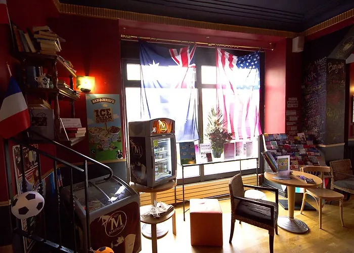 Arty Porte De Versailles By River * باريس